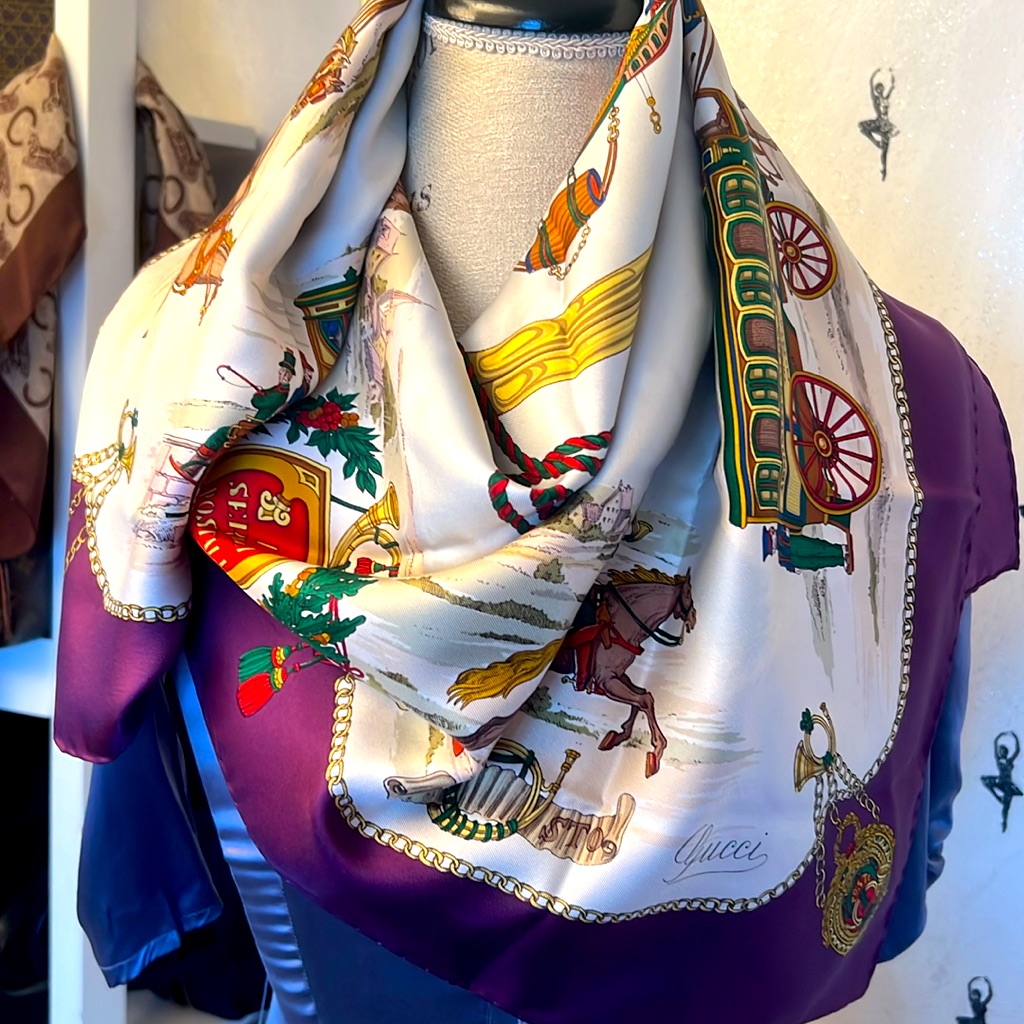 Gucci Equestrian "Servizi Postali" Design 100%Silk Scarf Made In Italy Auth.90cm